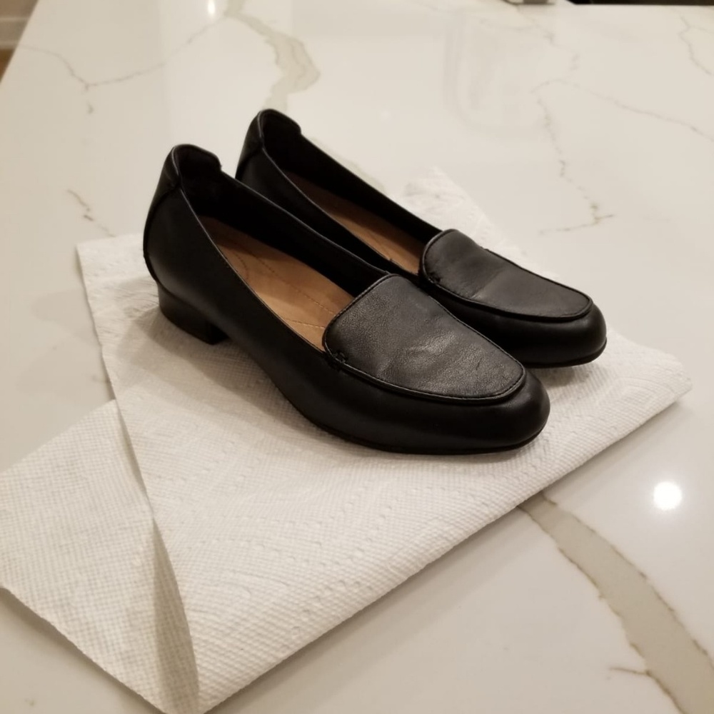 Clark's loafer leather shoe
